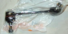 CRP 140 320 12 89 - Front Stabilizer/Sway Bar Link, Right