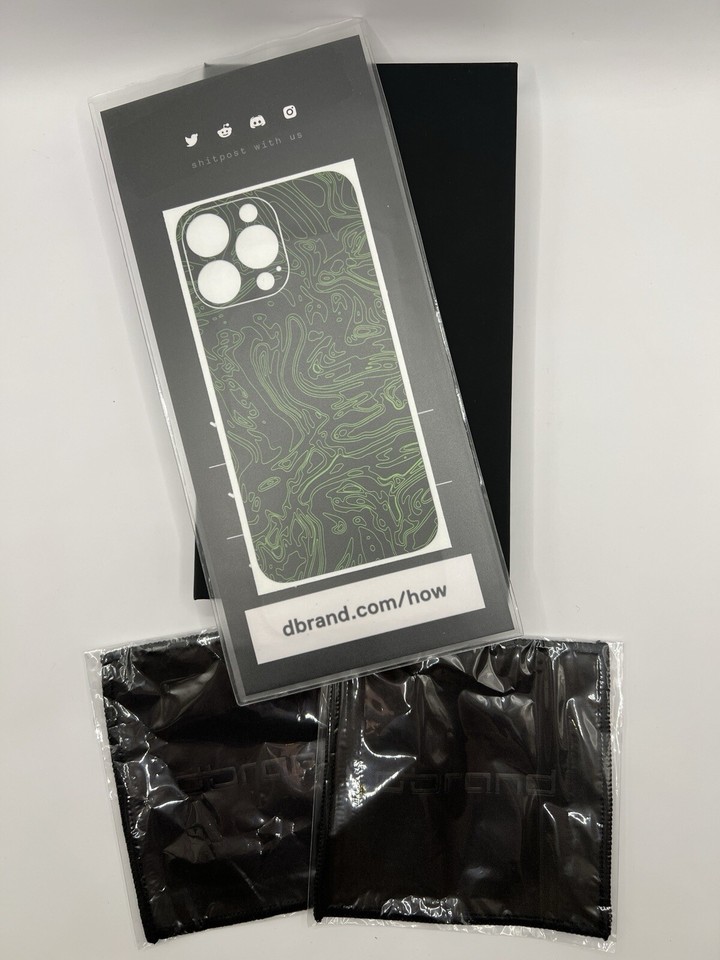 iPhone 14 Pro Max Dbrand Grip Case With MagSafe 2 Skins 2 Microfiber