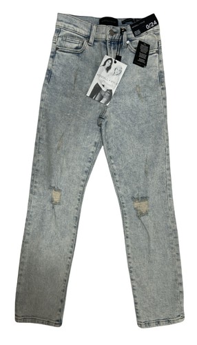 Light Wash Jeans Distressed 