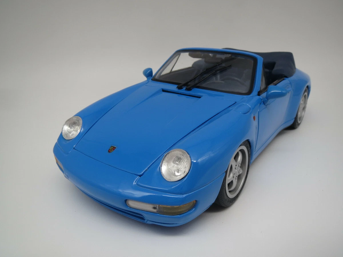 MAISTO Porsche 911 Carrera Cabriolet