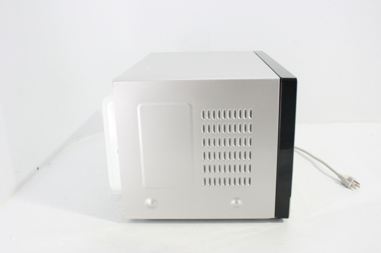 Panasonic Microwave Oven NNSN686S Countertop Built In 1200 Watts 1.2