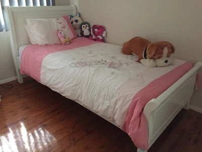 Girls King Single Bed And Furniture Cots Bedding Gumtree Australia Penrith Area Colyton 1255542223