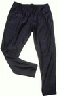 Under Amour Herren Trainingshose Sporthose UA Taper gr. XL 52-54 schwarz NEU
