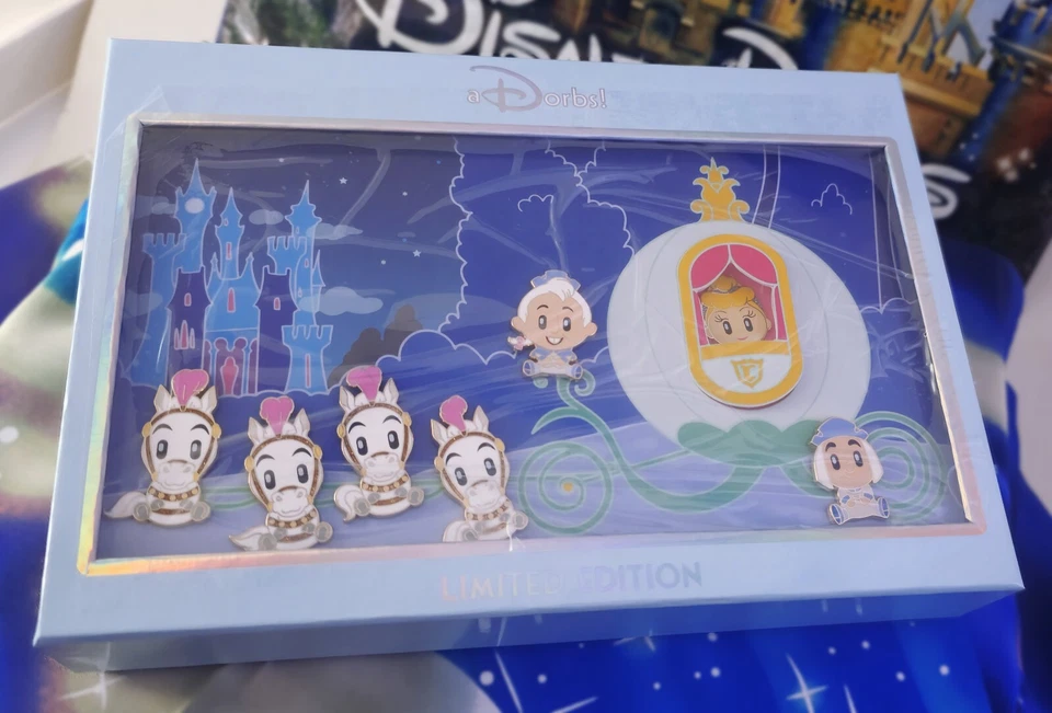 Juego de prendedores de caja Disney WDI - ¡aDorbs! Cenicienta LE 300 adorbs Foto 4 de 4