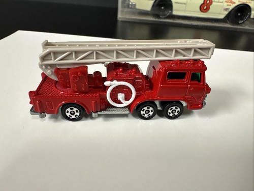 Vintage Tomica #29 HINO Fire Engine No Logos. Free Shipping - Picture 3 of 6