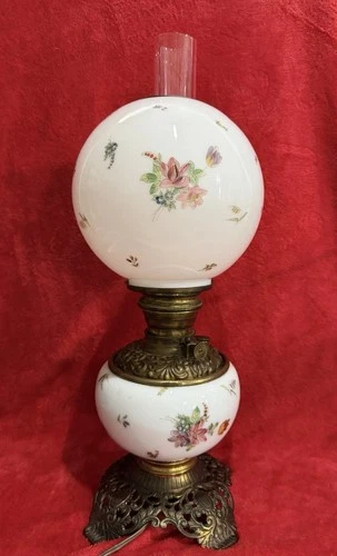Antique Gone With The Wind Hand painted Oil/Electric Lamp Pink Rose Daisy 1895