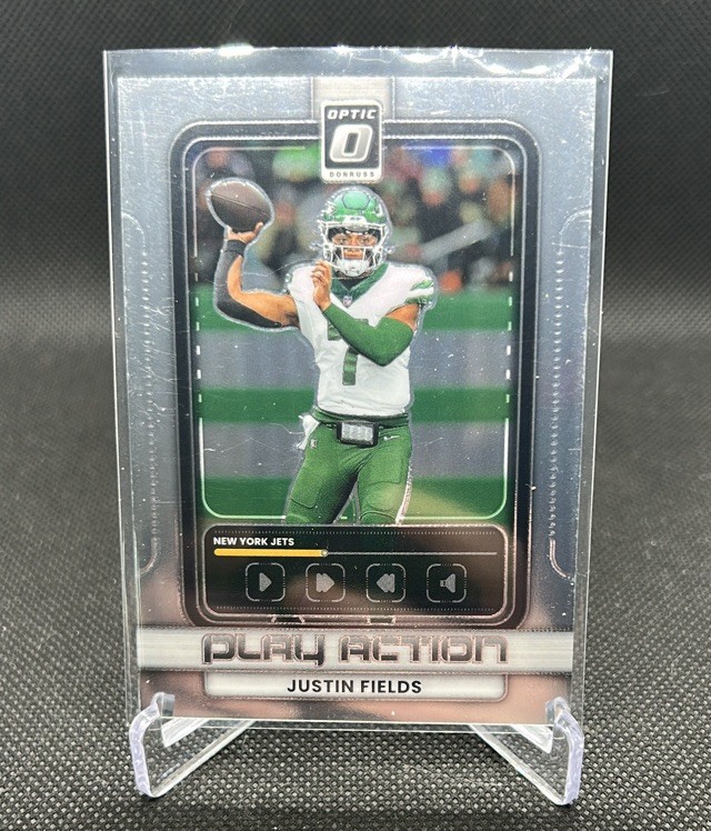 2025 Donruss Optic Justin Fields Play Action #17