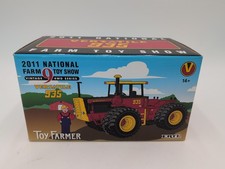 1/32 Ertl Versatile 935 4WD 2011 National Farm Toy Show Toy Farmer