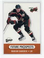 2000-01 Upper Deck Vintage Marian Gaborik Future Prospects Rookie Card #381. rookie card picture