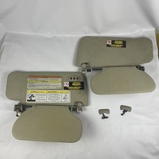 1997-2004 Nissan Pathfinder Infiniti Qx4 Sun Visor Pari Set Tan Beige Oem Deluxe 1997-2004 Nissan Pathfinder Infiniti Qx4 Sun Visor Pari Set Tan Beige Oem Deluxe