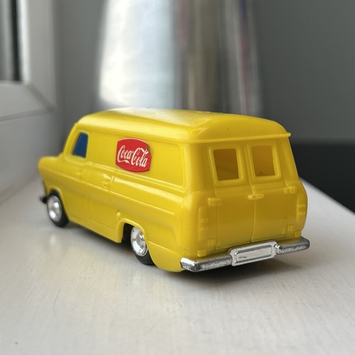 Lucky Toys Mark 1 Ford Transit Yellow Plastic Coca-Cola 1:43 With Friction Motor - Foto 4 di 18
