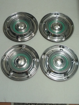 VINTAGE (4) 1958 OLDS OLDSMOBILE SUPER DYNAMIC OEM GREEN RING HUB CAPS 14'' USED
