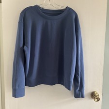 A New Day Women's Pullover Sweatshirt Blue Medium Long Sleeve Crew Neck