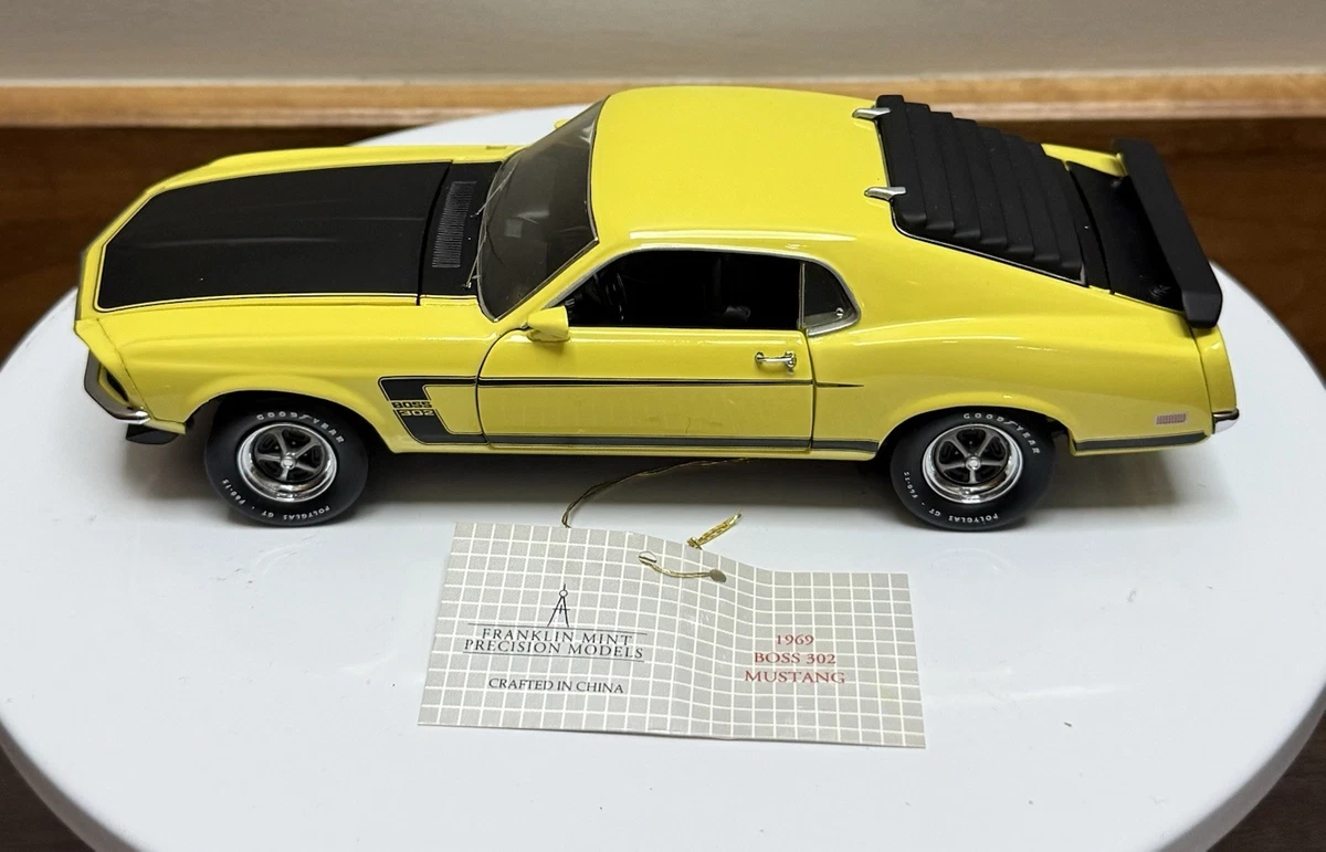 Franklin Mint 1969 Ford Mustang Boss 302 Yellow Diecast Model Car