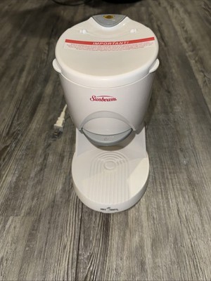 Sunbeam Hot Shot 6170 Hot Water Dispenser White 16 oz