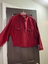 Rare Vintage Levi’s Burgundy Denim Trucker Jacket Women’s Size S MADE IN USA