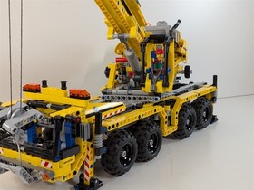 LEGO Technic 8053 Mobile Crane Complete w/ Instructions & 8293 Power Functions