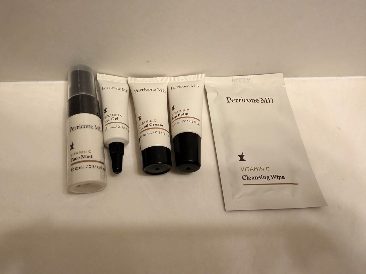 melanotan tan 2 Limited Edition Cold Plasma Plus+ Lip Therapy Black is here! Experience the  innovation of pH-adjusting technology that instantly adapts to your skin,  creating a personalized, natural-looking tint that mimics the hue of main image 1