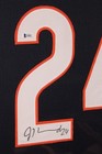 Jordan Howard Signed Bears 35x43 Custom Framed Jersey (Beckett) Rookie R.B. — photo 2