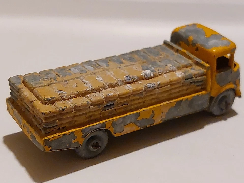 Albion Chieftain Lesney Made In England VC Very Chipped Art N 51 1/87 - Immagine 4 di 4