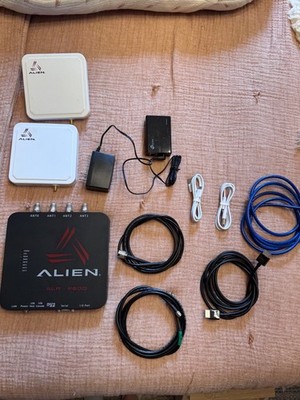 Alien ALR-F800 Enterprise UHF RFID Reader Bundle | 2 Antennas, PoE Injector, Cab