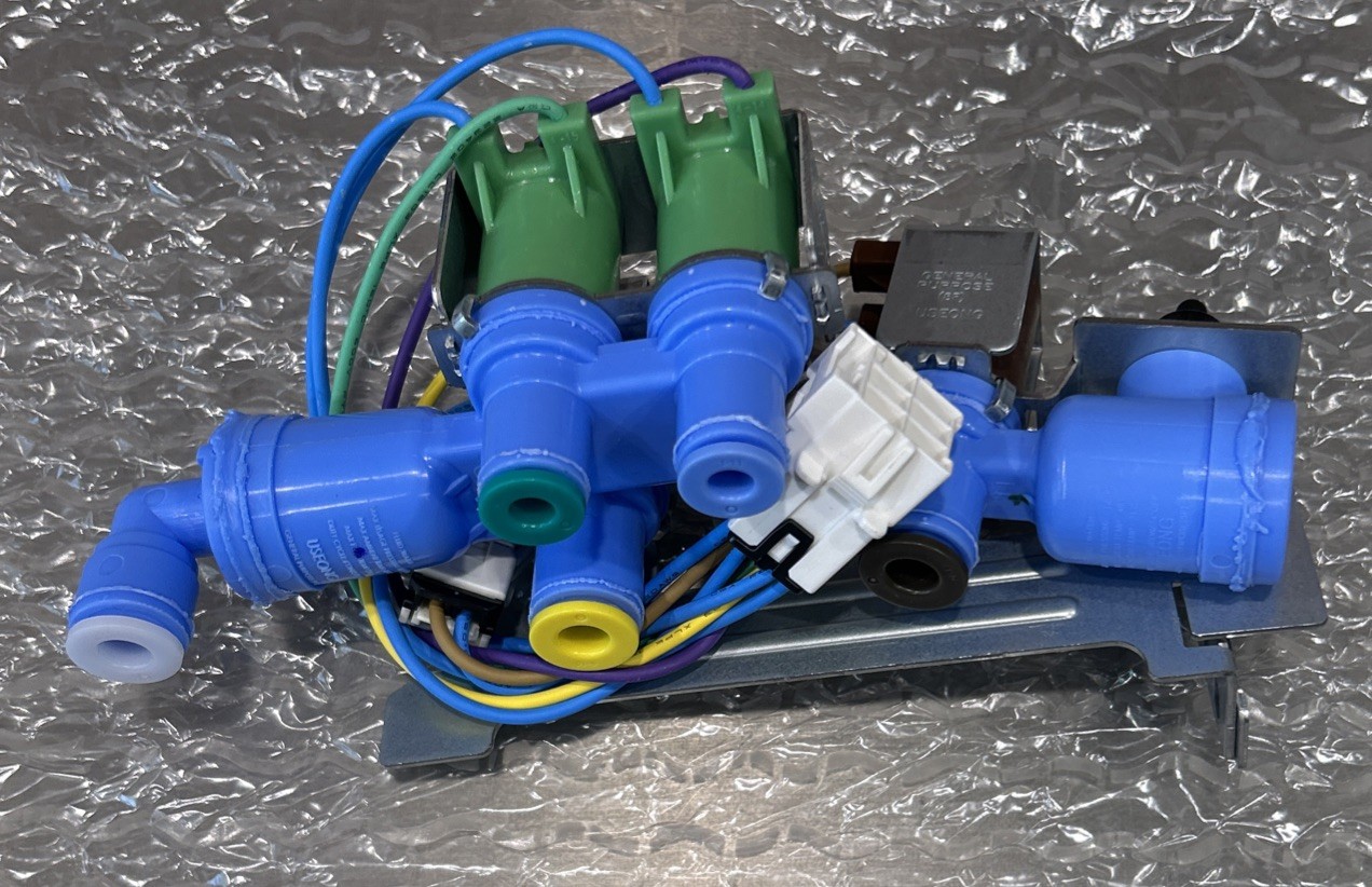 5304530878 Unused Frigidaire Electrolux OEM Refrigerator Water Inlet Valve