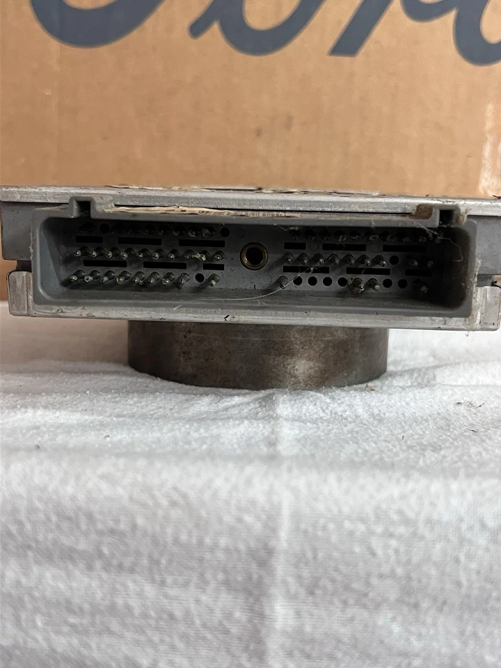 Ford Ranger E5TF-12A650 1986 PCM ECU Computadora GA1 EEC IV Foto 3 de 4