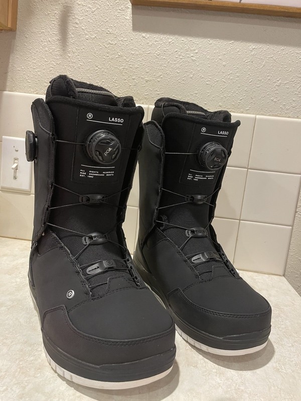 Ride Lasso Snowboard Boots Never Used With Box Size: Men’s 10