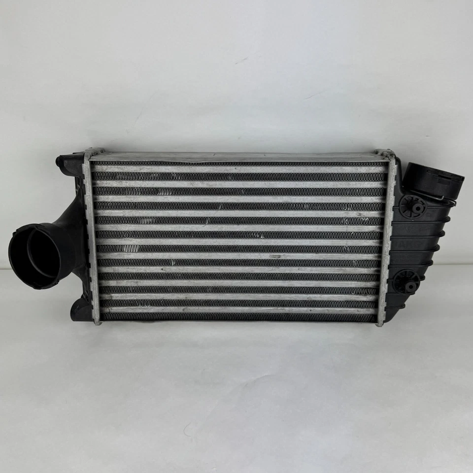 OEM 2001 - 2005 Porsche 996 911 Turbo Right Intercooler Cooler 996-110-640-71 - Image 2 of 4