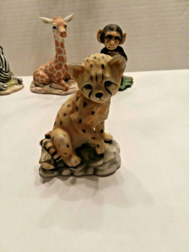COLLECTIBLE ROYAL CORNWALL BABY ANIMALS OF THE WORLD CHEETAH RARE DV95   - Picture 1 of 5