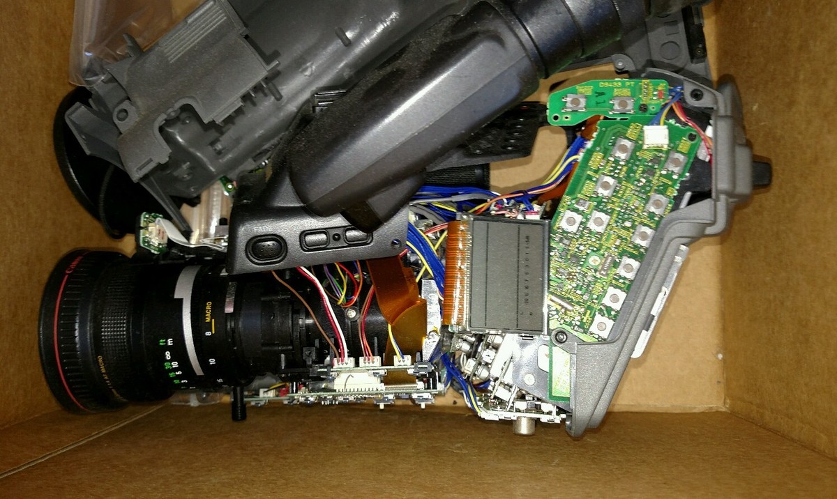 Canon A-1 ジャンク Canon A1 Digital A Hi8 8mm Camcorder, for parts - not working | eBay