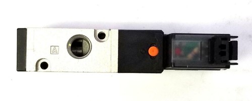 New SMC 10-VZ512M Solenoid Valve 24 VDC - Picture 2 of 3