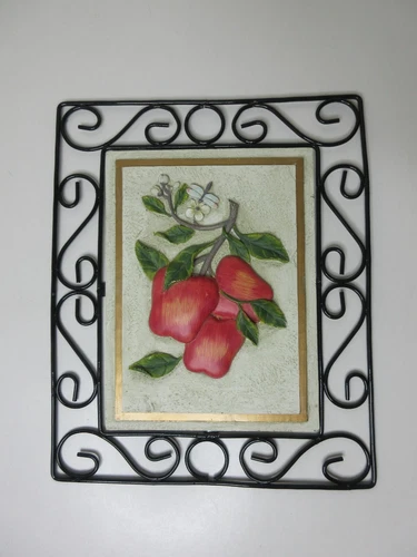 Cracker Barrel Wall Art Decor Apples Black Metal Frame 2005
