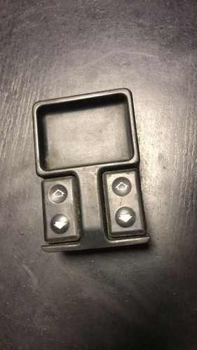 BMW 5 (E34) Benzin Fensterheberschalter elektrisch 1374491