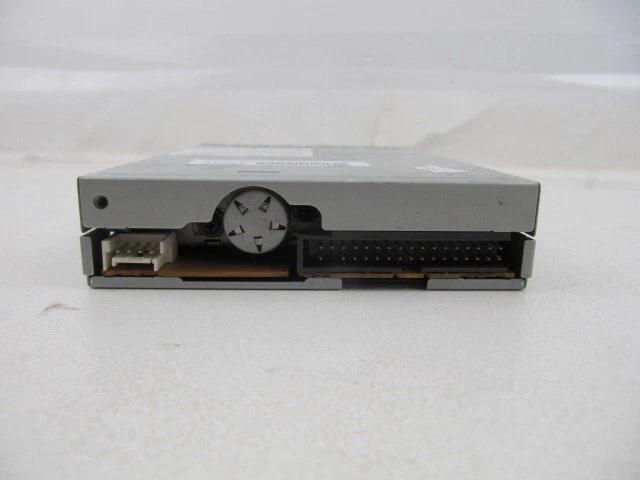 Floppy Disk Drive FDD 3.5” 1.44MB Black TEAC 19307706-34 Genuine Vintage - Image 3 of 4