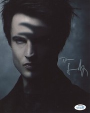 Tom Sturridge Sandman Autographed Signed 8x10 Photo ACOA