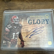 2012 Topps Valor Valor On Card Autograph Auto RC Josh Gordon #VA-JG Rookie #/25. rookie card picture
