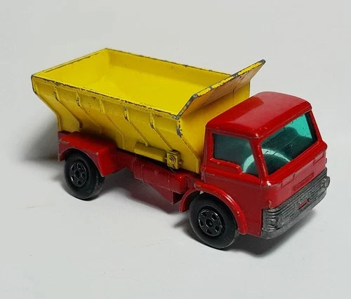 Matchbox Lesney Transitional Superfast #70 Grit Spreading Truck w/Gray Tab