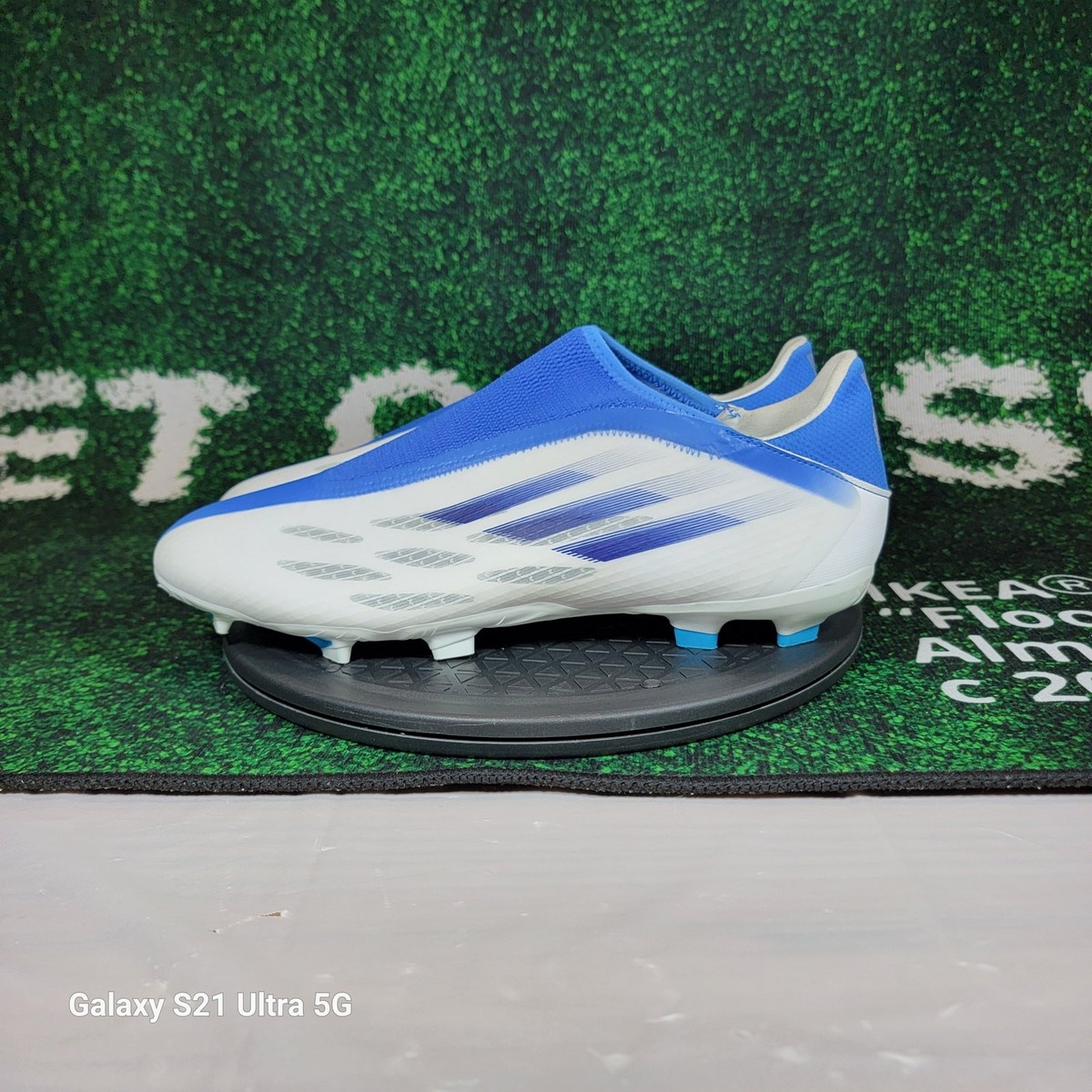 Size 13 - adidas X Speedflow.3 Laceless FG White Legacy Indigo for