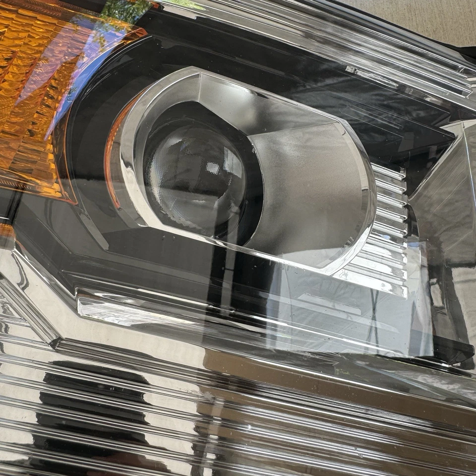 Faro halógeno derecho derecho GMC Sierra 1500 2500 3500 2014-2019 OEM Foto 4 de 4