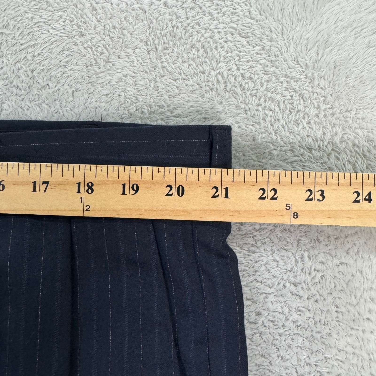 Hart Schaffner Marx Mens 46R Navy Blue Pinstripe 2-Piece Suit Preppy 42x28 EUC