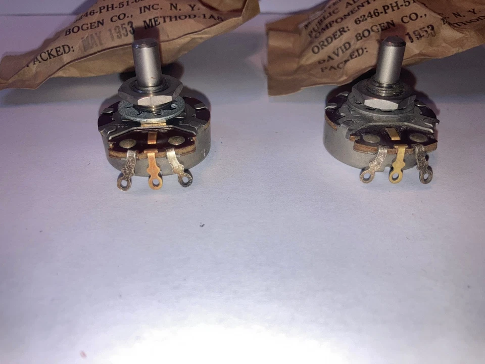 Potenciómetro IBM / BOGEN 500k DE COLECCIÓN NOS Clarostat Foto 2 de 4
