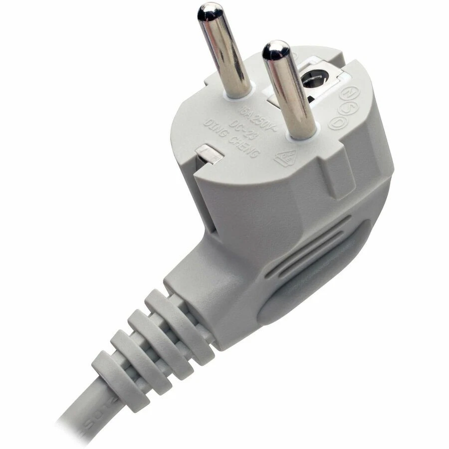 Tripp Lite Intl Surge 6 Universal Outlets/CEE Plug 230V 750 Joules (SUPER6OMNID) - Image 3 of 4