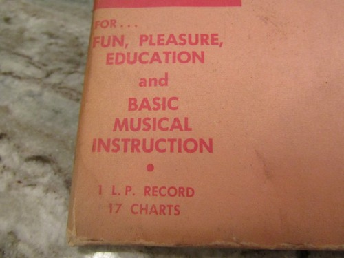 MOTHER MAYBELL CARTER / AUTOHARP LESSONS - LP with CHARTS - UNBROKEN SEAL!! - Picture 2 of 4