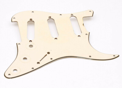 Aged ST-62' Wide Bevel Light Cream Guard fits Fender Strat  US/Vint.Mex Series 