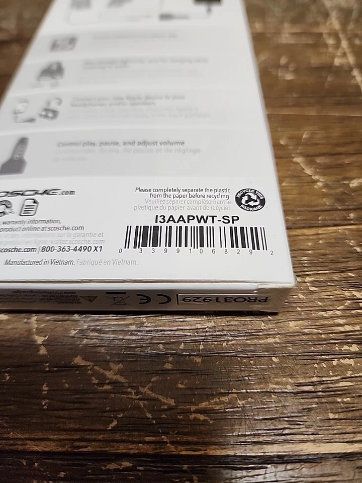 SCOSCHE StrikeLine Adapter with Female 3.5mm Auto Adapter/Charging Port - White - Image 3 of 3