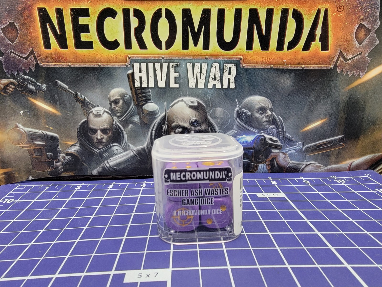 Necromunda Escher Purple Dice Set -  Ammo Injury Scatter Die D6  Warhammer 40k