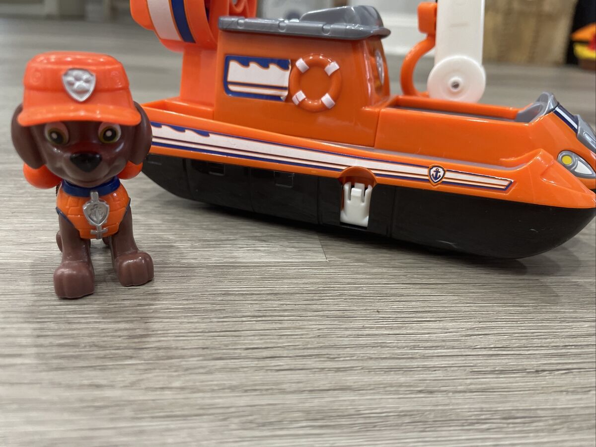 Paw Patrol Ultimate Rescue - Zuma's Ultimate Rescue Hovercraft with Moving  Propellers and Rescue Hook, for Ages 3 and Up