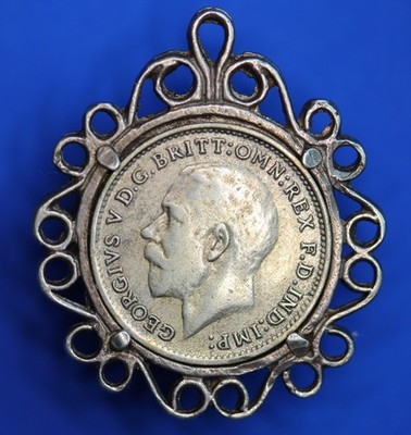1920 George V Threepence in CHIM Silbermontierung, 50% Silbermünze [32922]