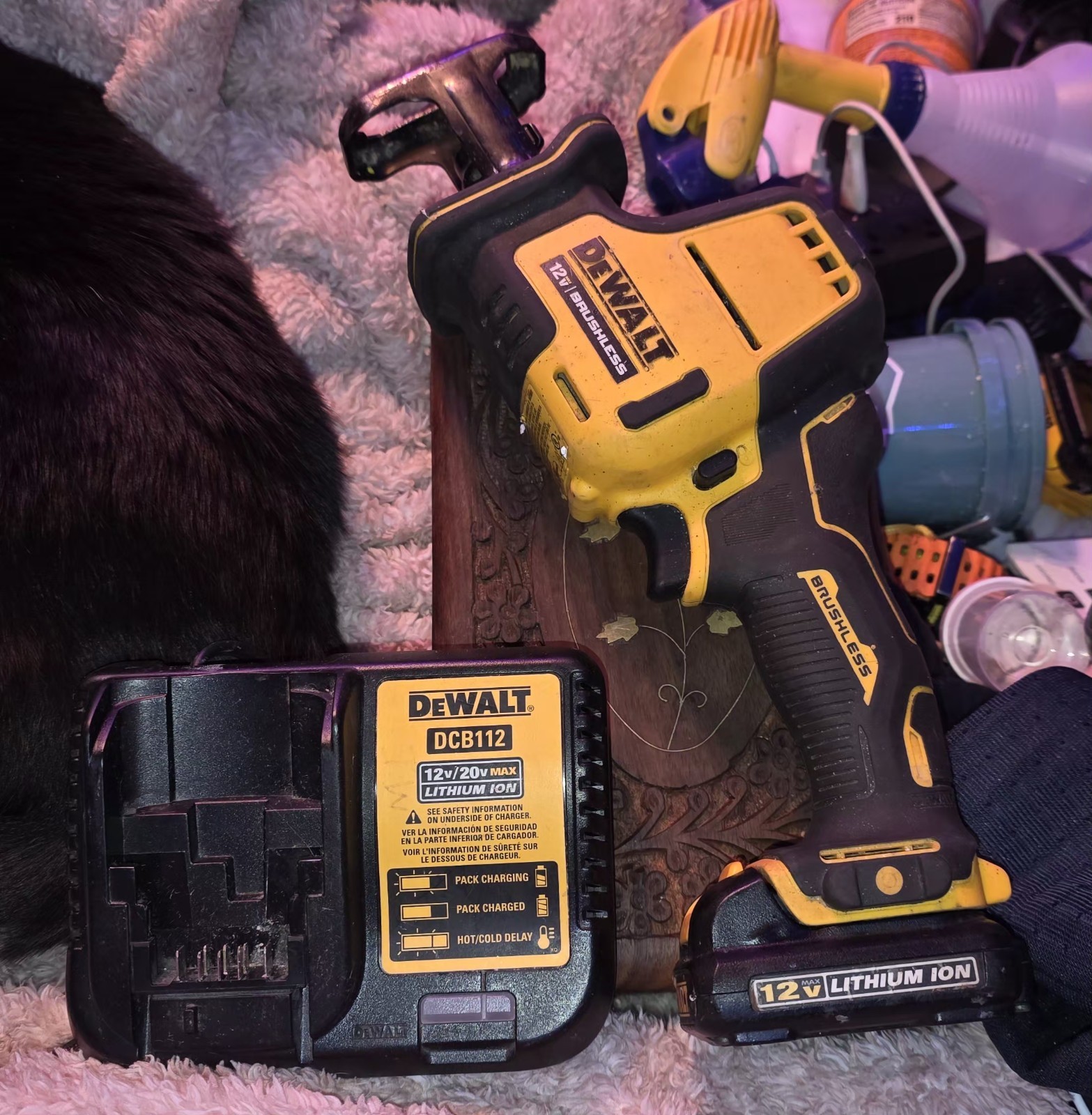 DEWALT DCS312 12V MAX BRUSHLESS XTREME SUBCOMPACT SERIES COMPACT RECIP SAW Combo